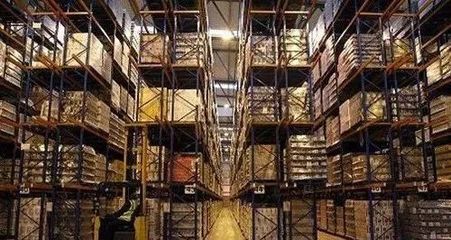 智慧倉儲 物流企業(yè)深化服務與價值創(chuàng)造的戰(zhàn)略切入點